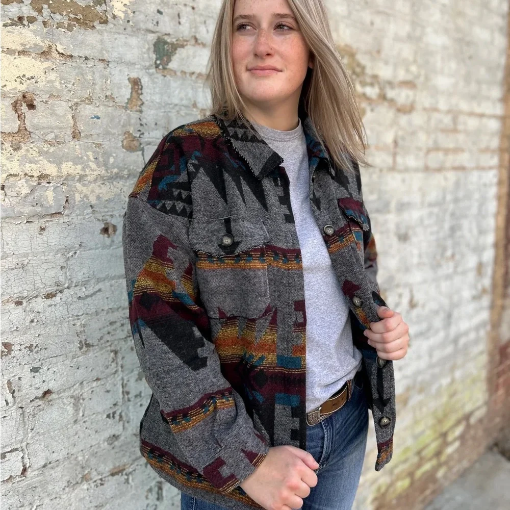 New In Aztec Tribal Shacket Jacket - Picture 5 of 11